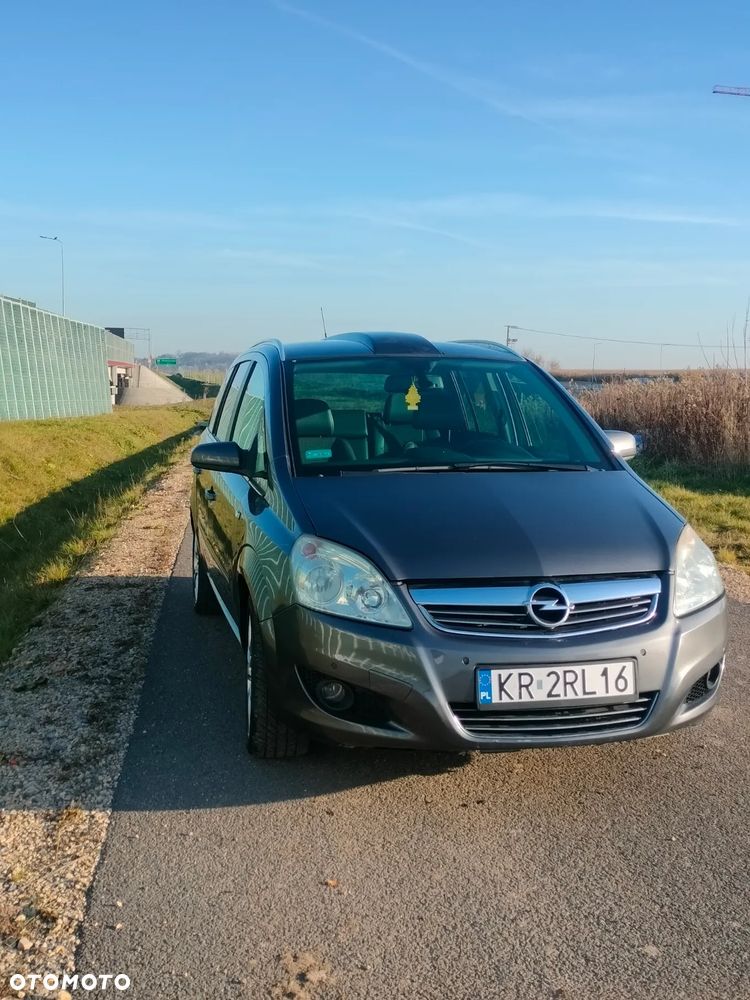 Opel Zafira 1.7 CDTI Cosmo - 2