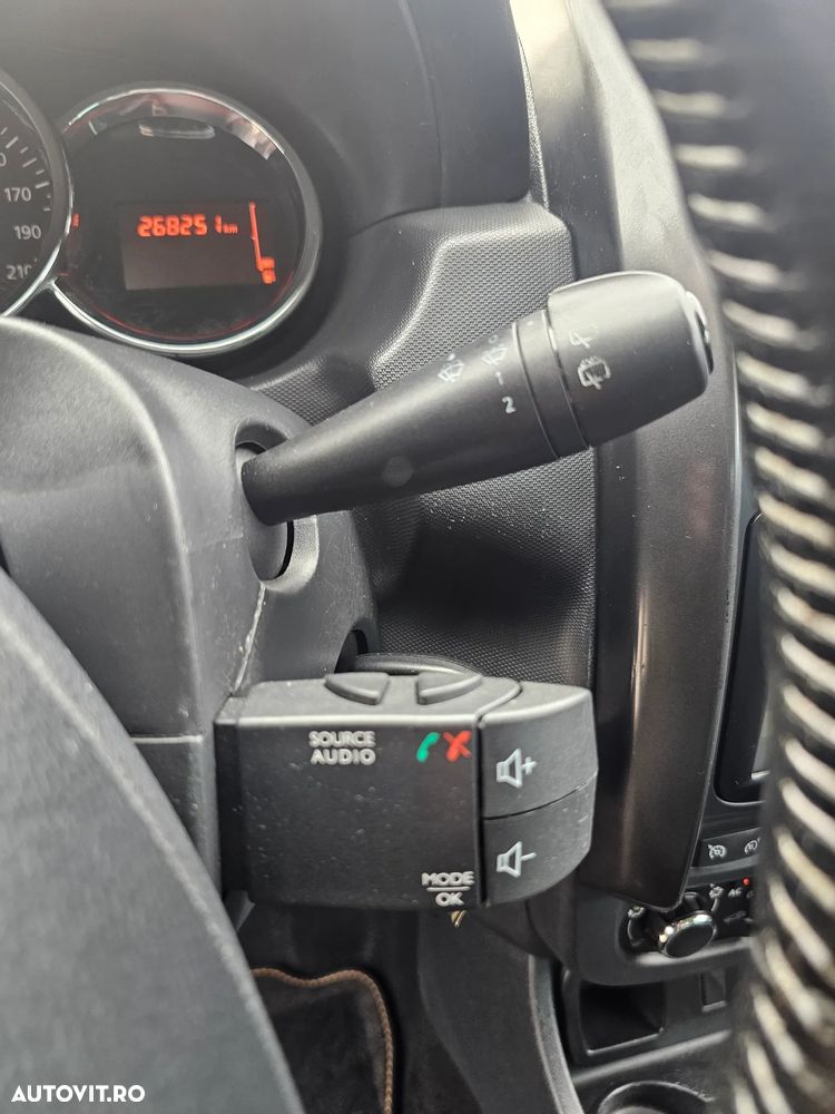 Dacia Duster 1.5 dCi 4x2 Prestige - 19