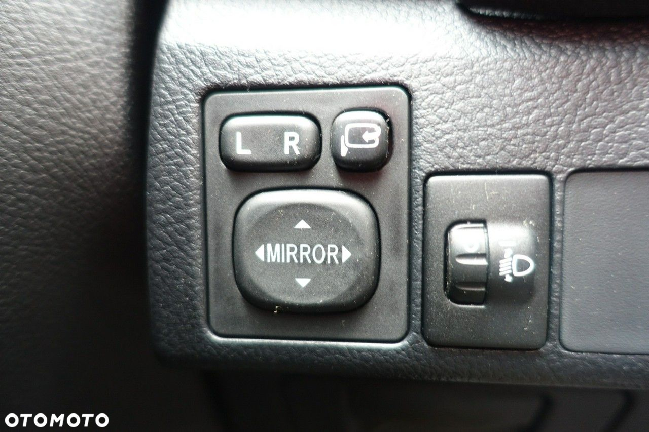 Toyota Auris - 18