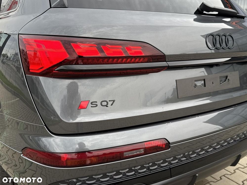 Audi SQ7 TFSI Quattro Tiptronic - 38