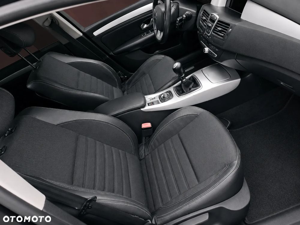 Renault Laguna 2.0 Dynamique - 10