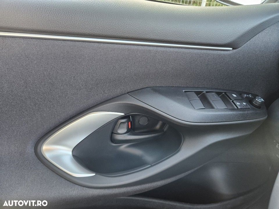 Mazda 2 - 18