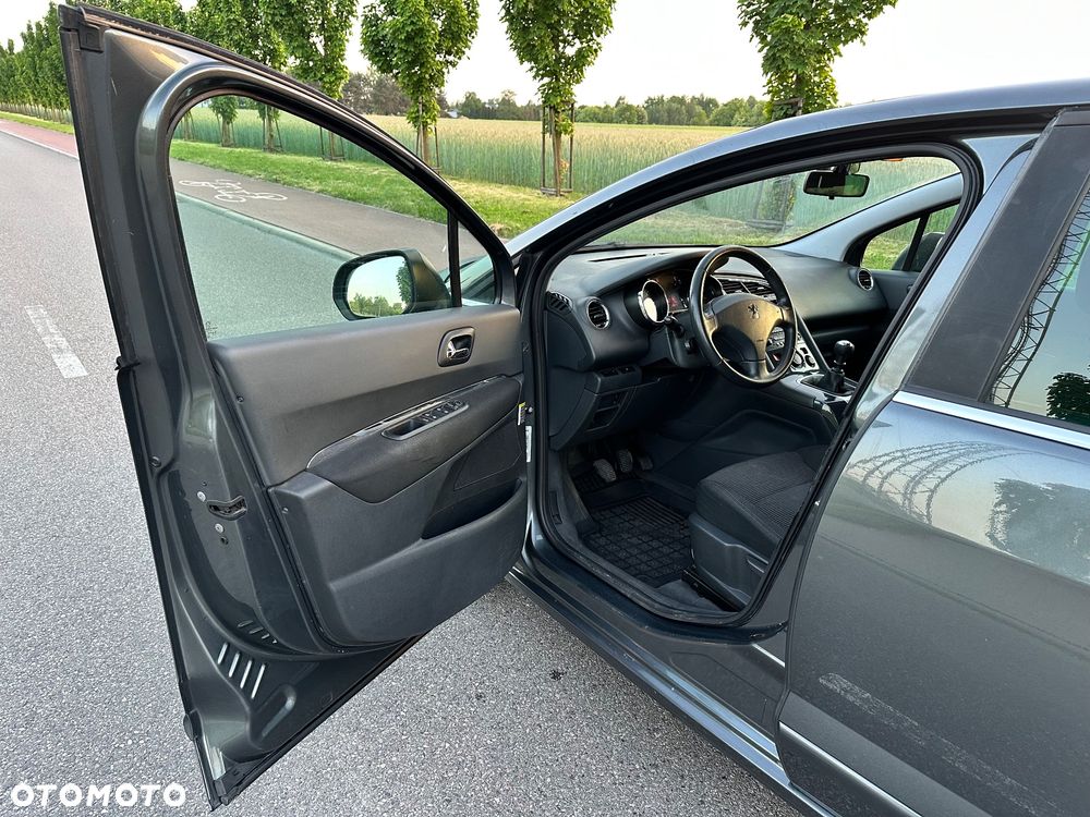 Peugeot 5008 HDI FAP 110 Business-Line - 21