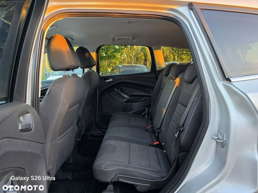 Ford Kuga - 30