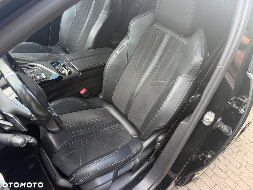 Peugeot 3008 1.5 BlueHDi GT S&S EAT8 - 11
