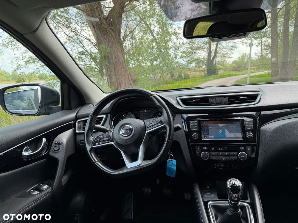 Nissan Qashqai 1.6 DIG-T Tekna - 16