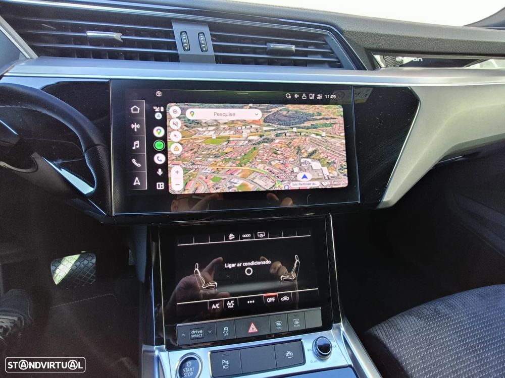 Audi e-tron 55 quattro S line - 19