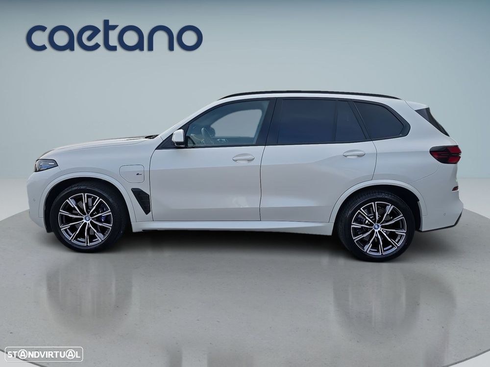 BMW X5 50 e xDrive Edição Desportiva M — fotografia 5