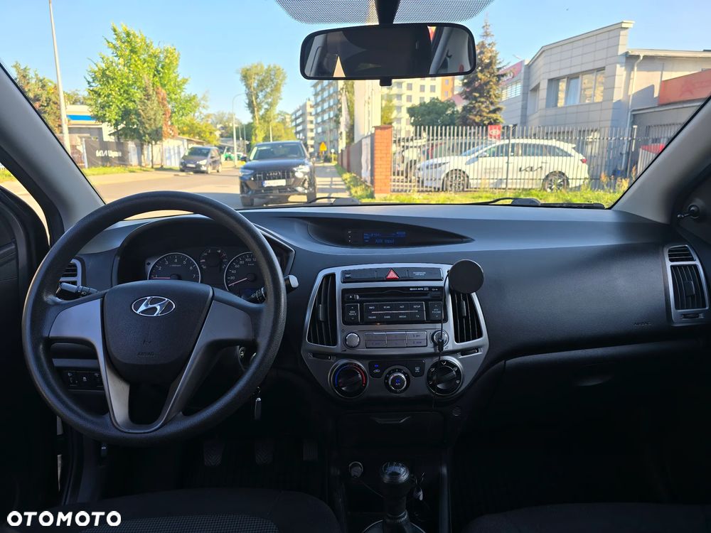 Hyundai i20 1.25 Classic + - 5