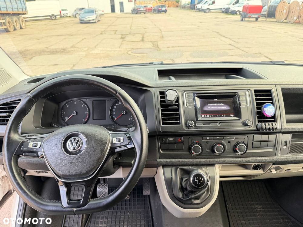Volkswagen Transporter - 8