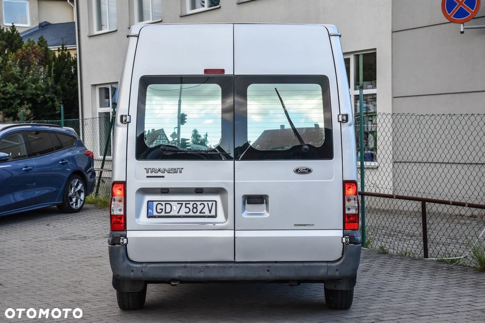 Ford Transit FT 350L - 6