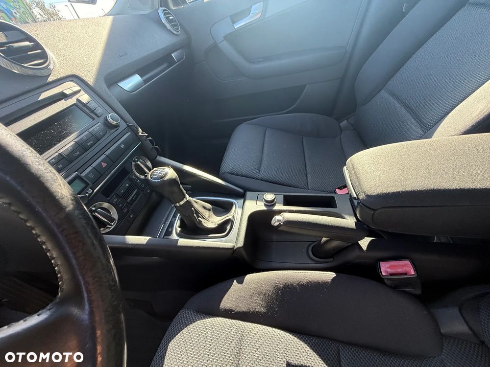 Audi A3 Sportback 2.0 TDI DPF Ambition - 6