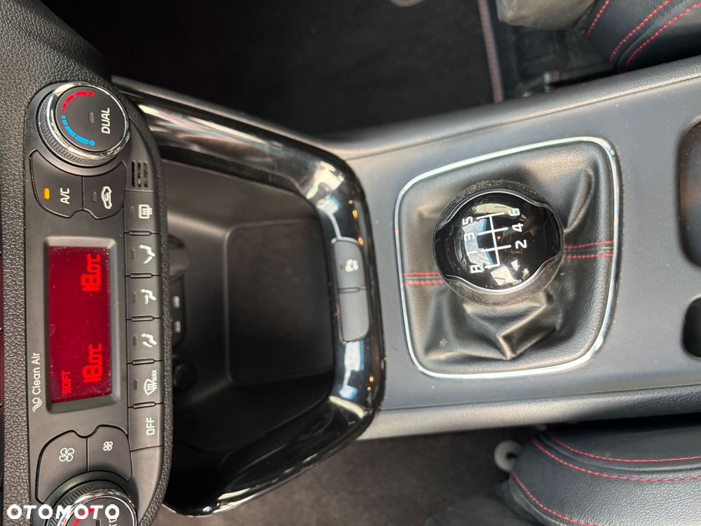Kia Ceed 1.6 T-GDI GT-Challenge - 31