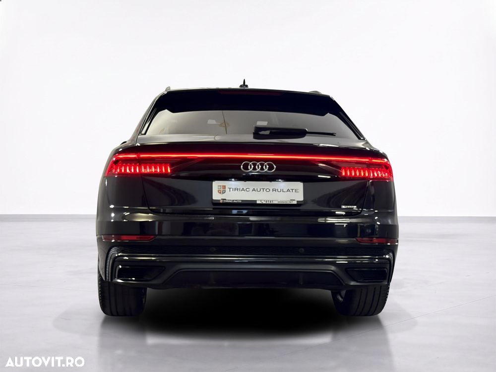 Audi Q8 - 5