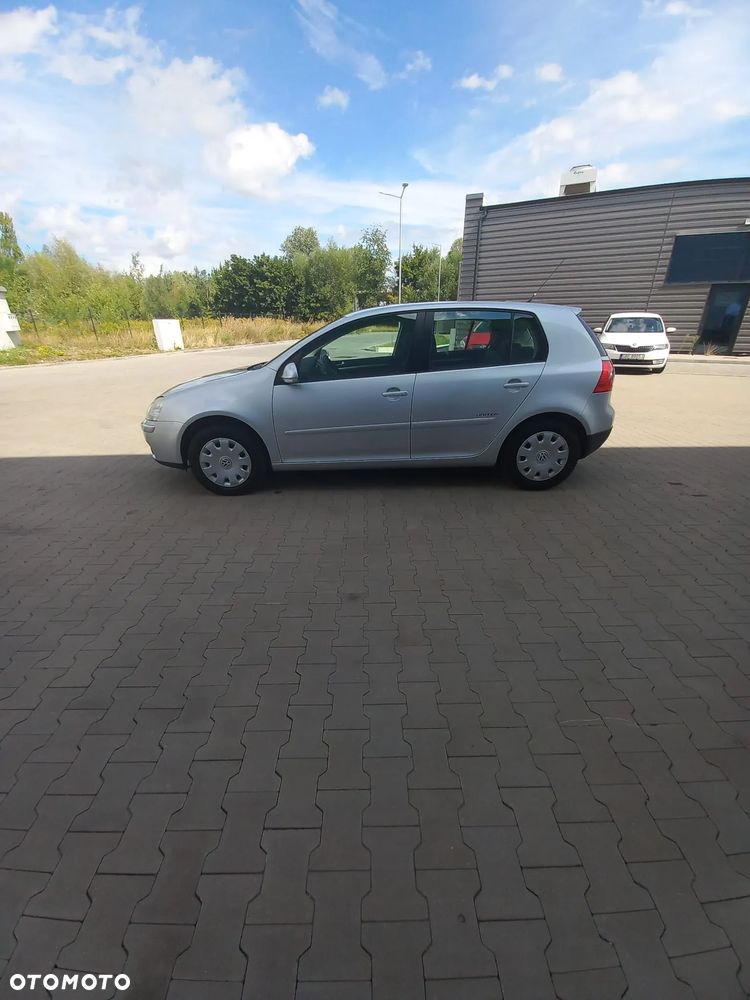 Volkswagen Golf 1.6 United - 8