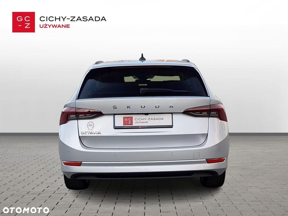 Skoda Octavia 2.0 TDI SCR Style DSG - 4