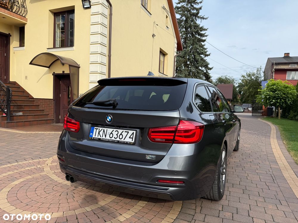 BMW Seria 3 320d Efficient Dynamics Advantage sport - 12