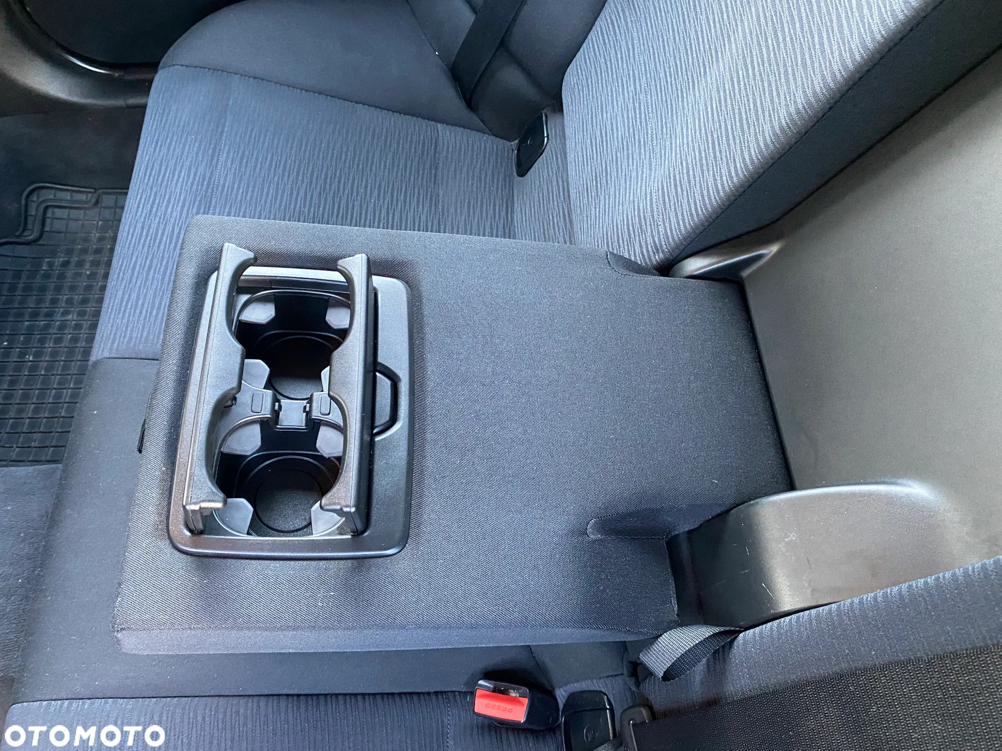 BMW X1 sDrive18i - 14