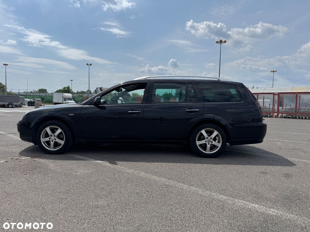 Ford Mondeo 2.0 TDCI Ambiente - 6