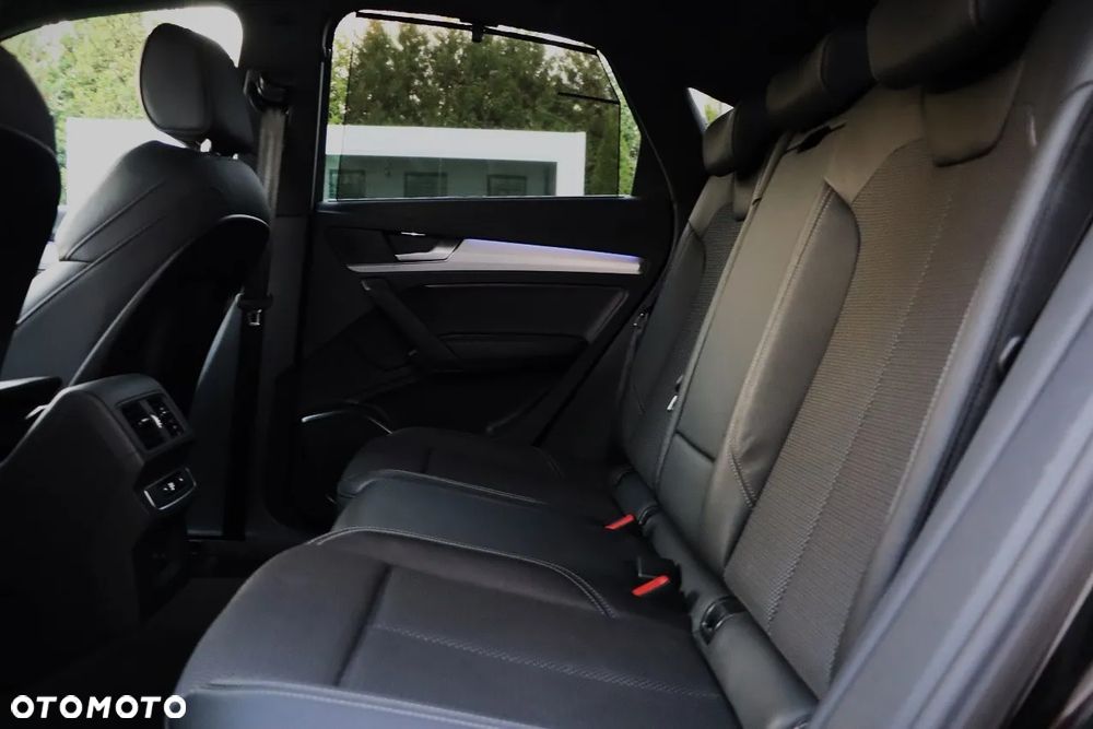 Audi Q5 Sportback - 24