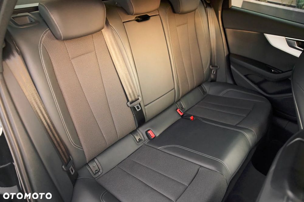 Audi A4 Avant 35 TFSI S tronic - 25