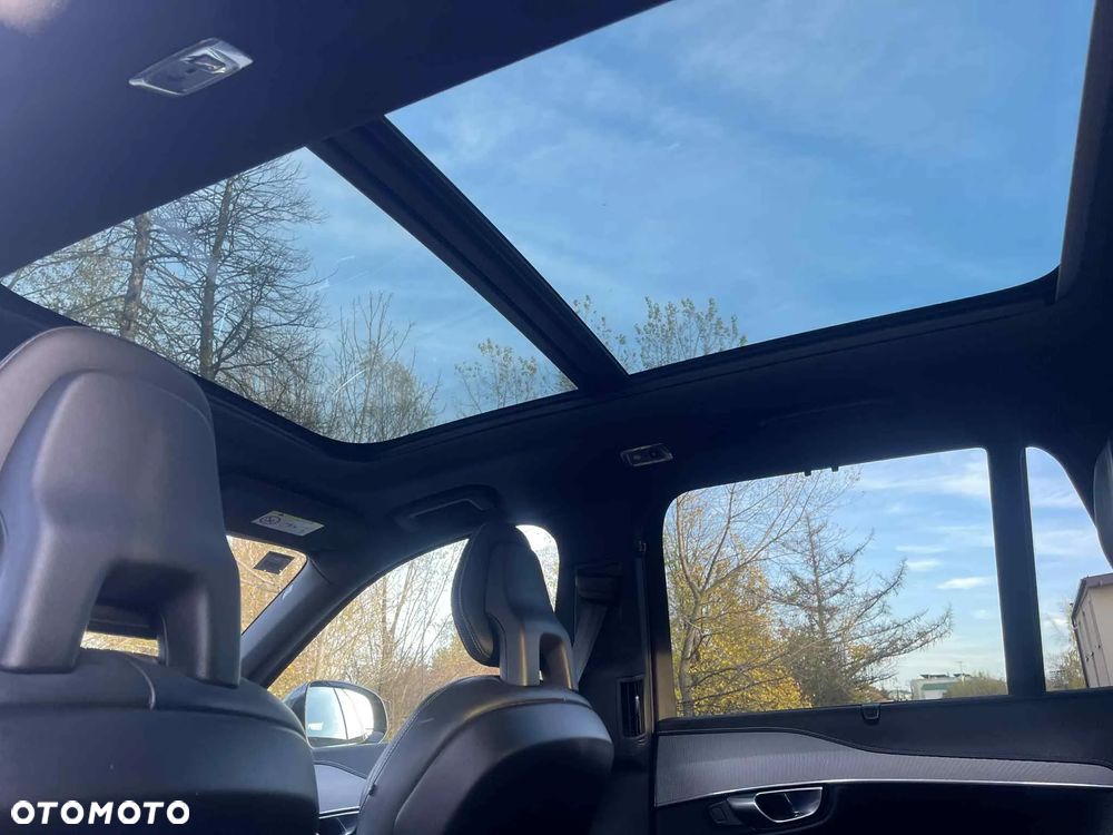 Volvo XC 90 B5 D AWD Geartronic RDesign - 22