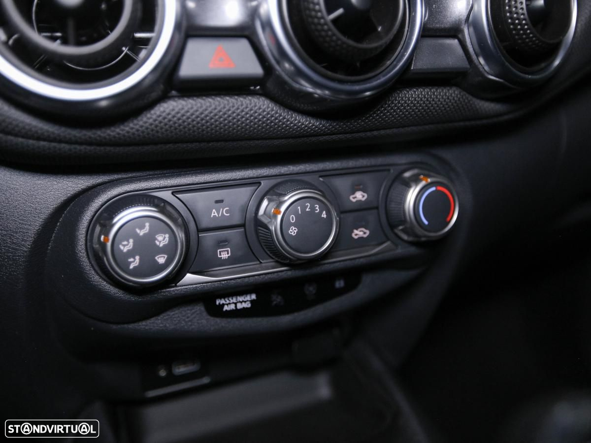 Nissan Juke 1.0 DIG-T Acenta - 16