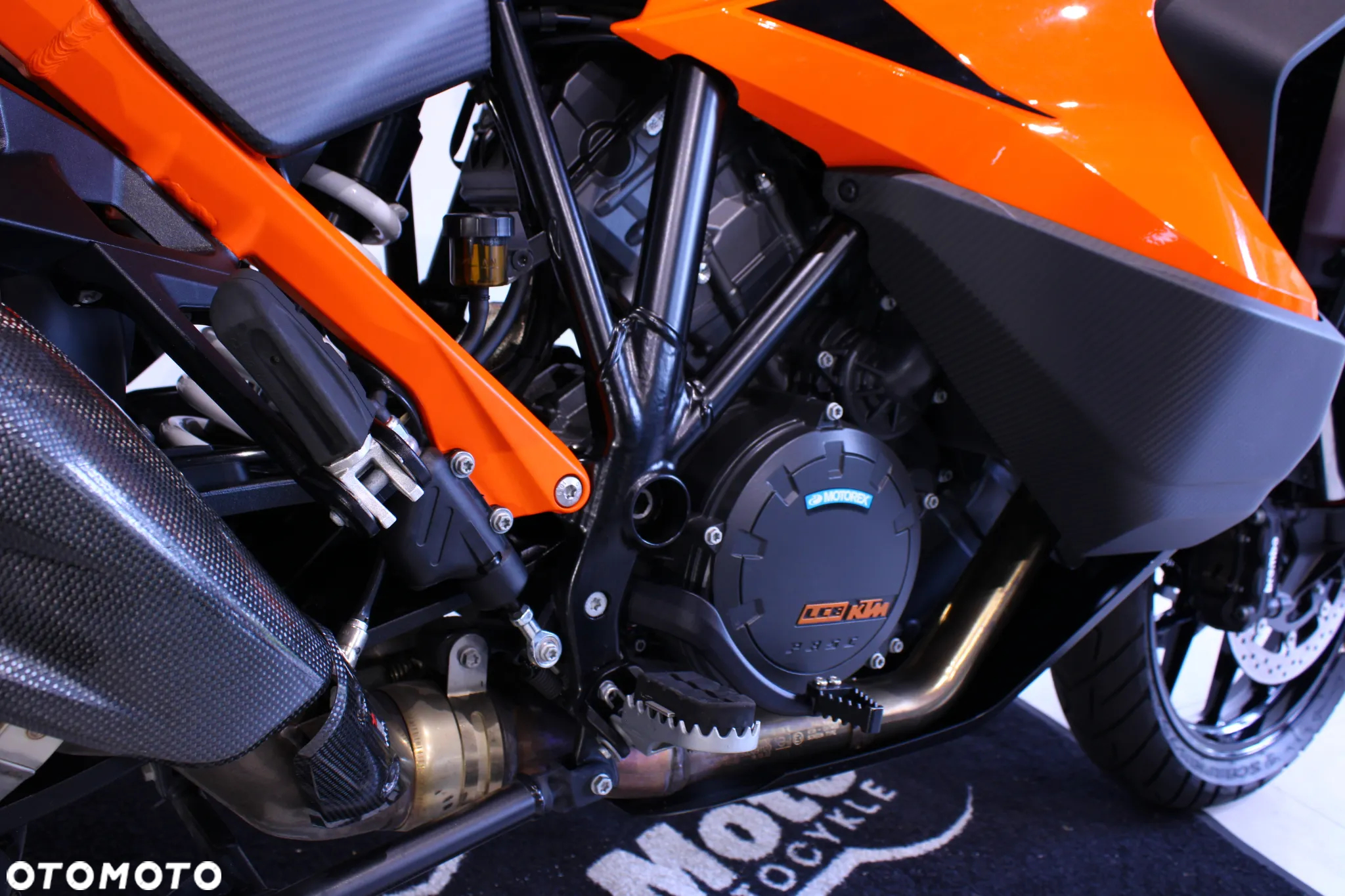 KTM Super Adventure - 17