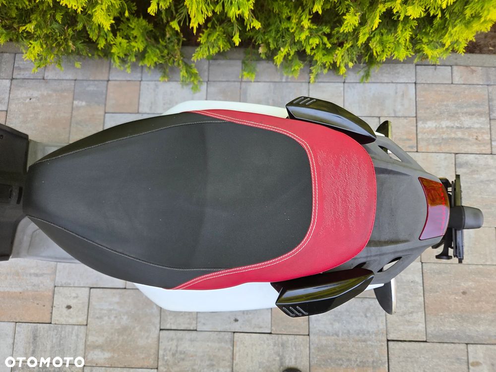 Aprilia SR - 17