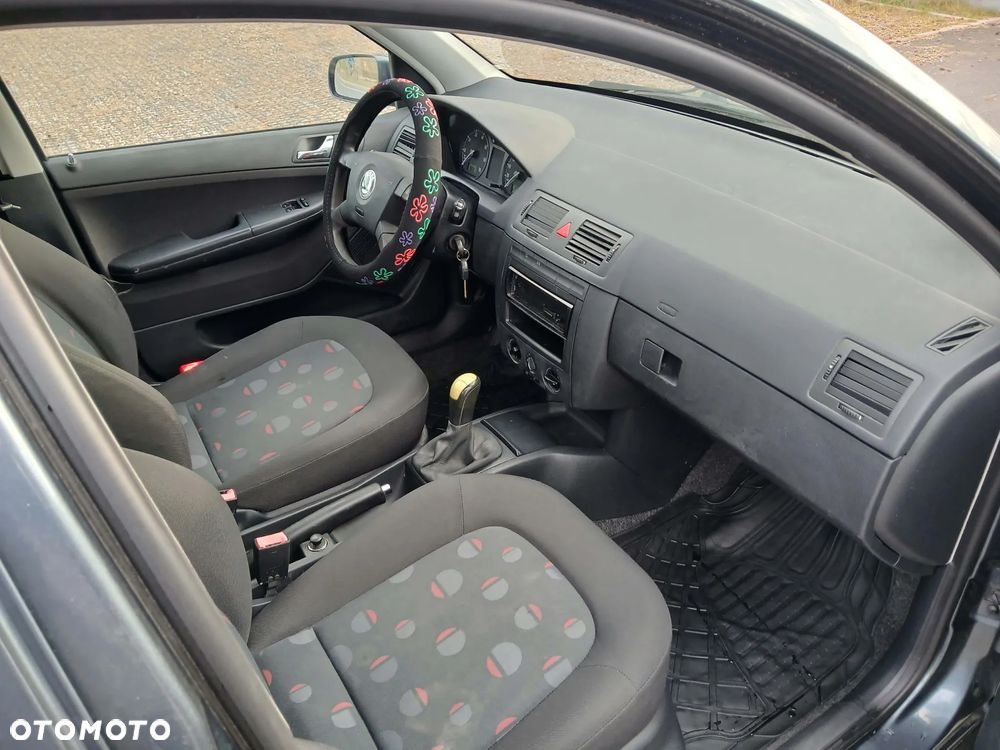 Skoda Fabia - 7