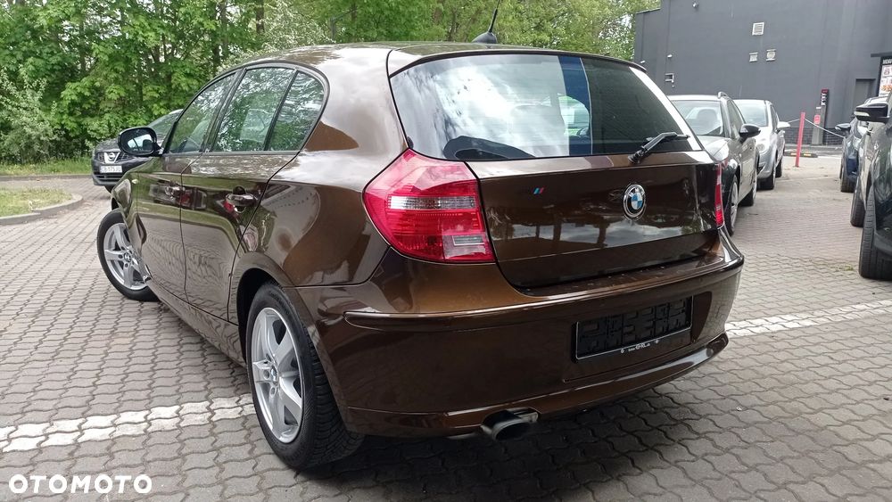 BMW Seria 1 116i Edition Sport - 13