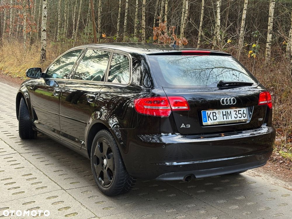 Audi A3 Sportback 2.0 TDI DPF S line Sportpaket - 5