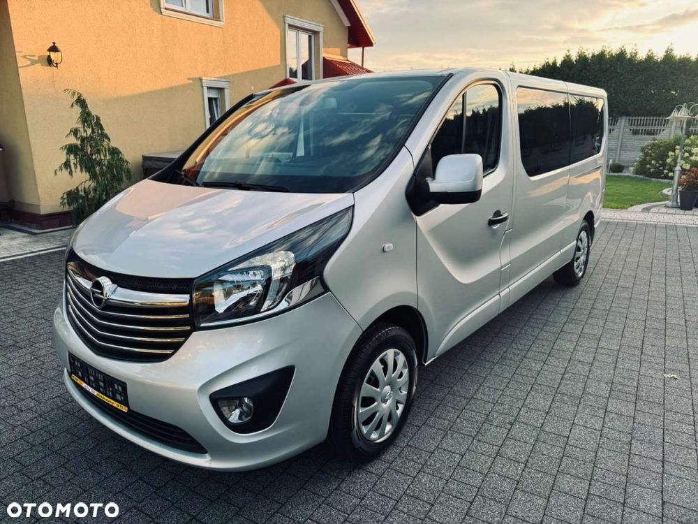 Opel Vivaro - 35