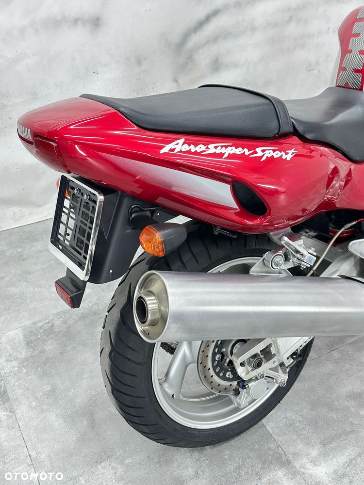 Yamaha YZF - 18