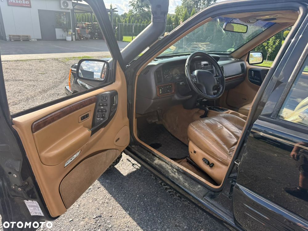 Jeep Grand Cherokee 5.2 Limited - 9