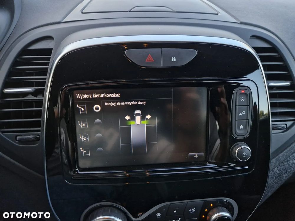 Renault Captur - 24