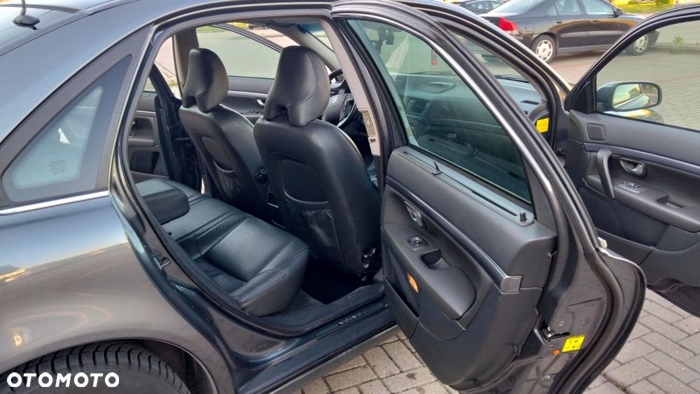 Volvo S80 2.4D Momentum - 10
