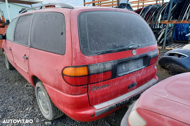 Centura siguranta fata dreapta 7M3857812 Volkswagen VW Sharan 1 [1995 - 8