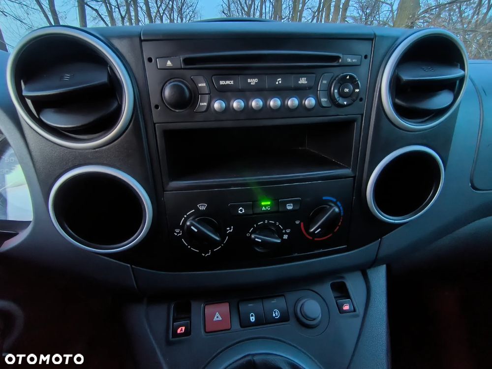 Peugeot Partner - 26