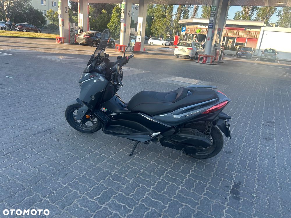 Yamaha X-max - 3