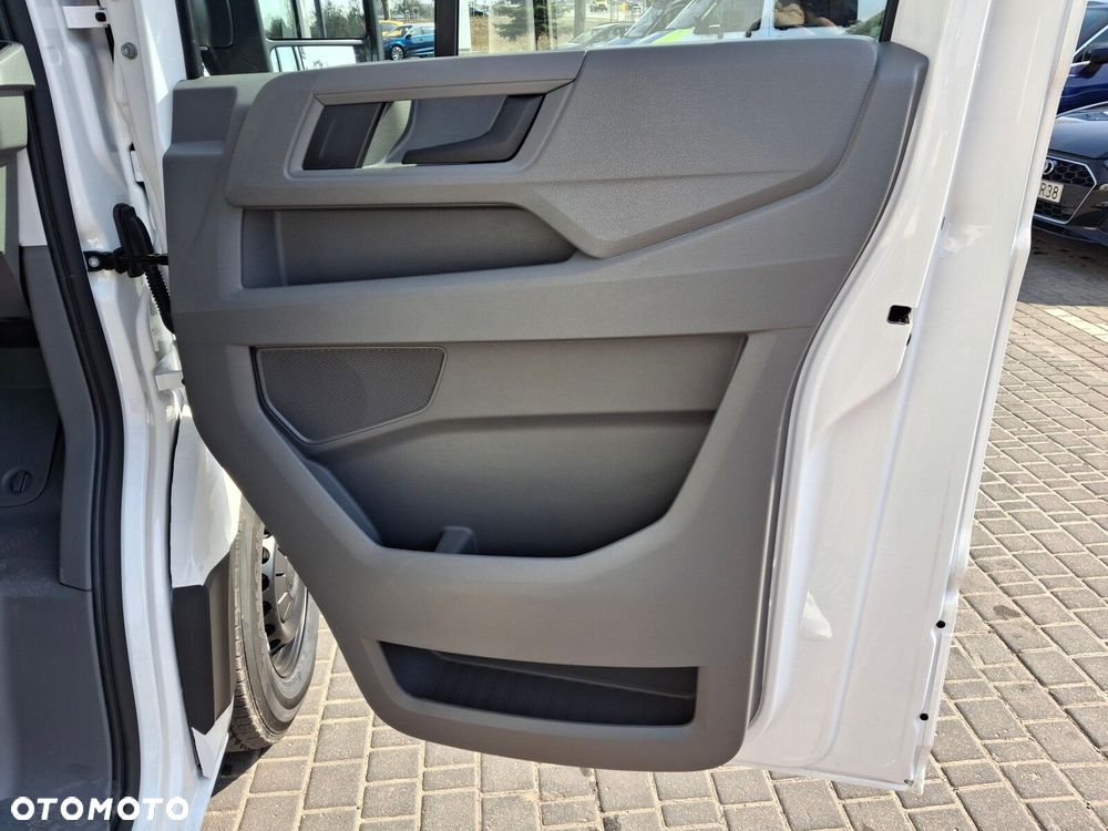 Volkswagen Crafter - 28