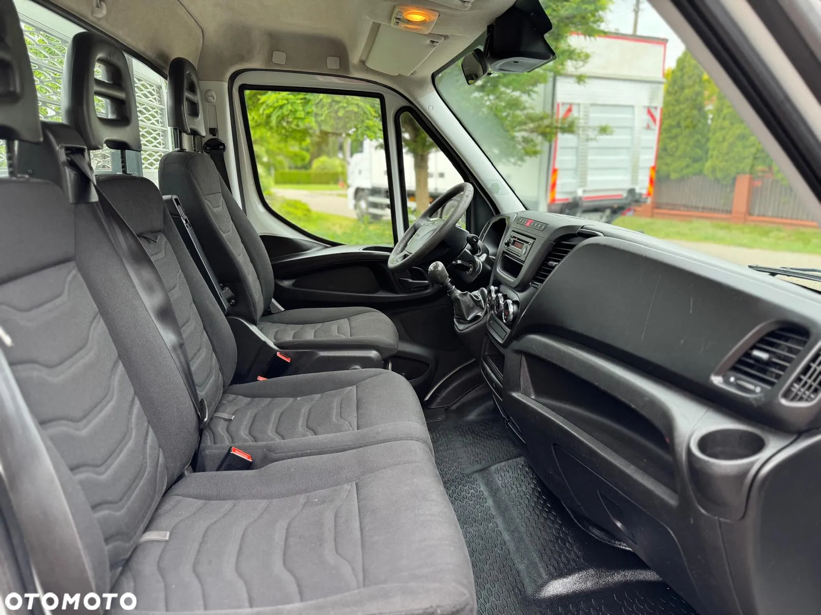 Iveco Daily 35.150/ 2.3 /Klima/Skrzynia/ E6/Laweta - 16