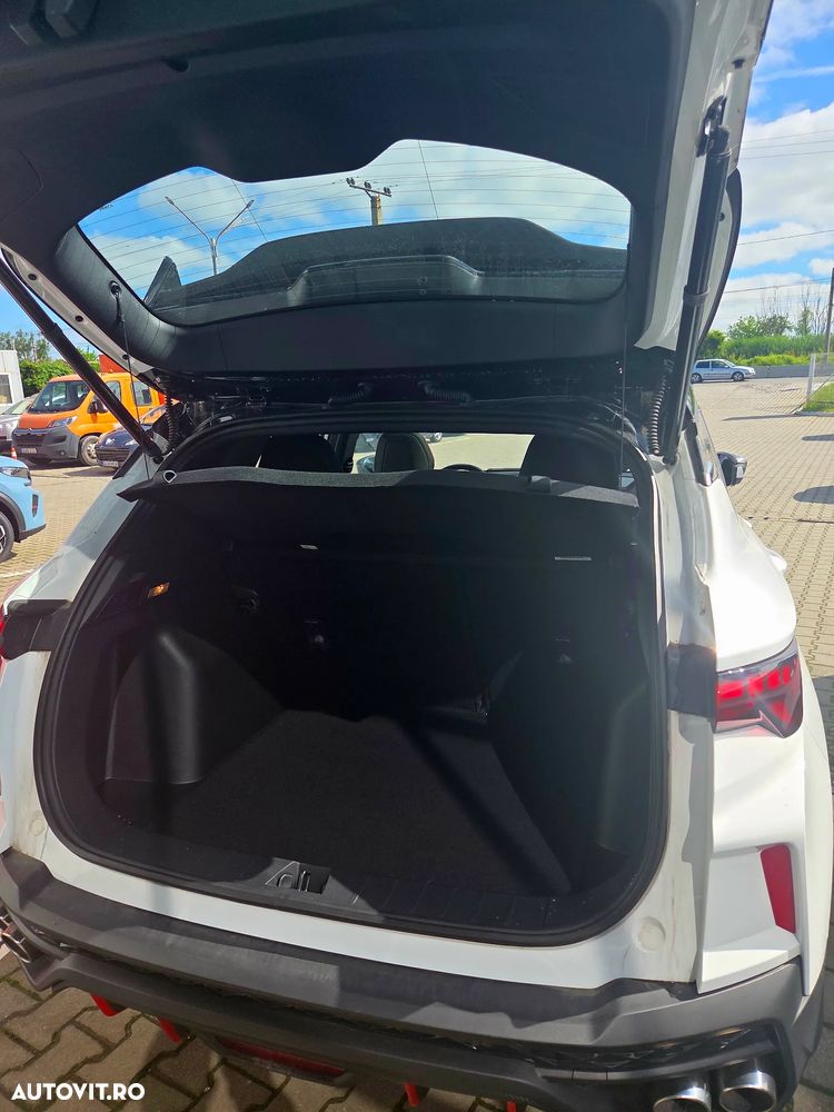 Geely Coolray - 7