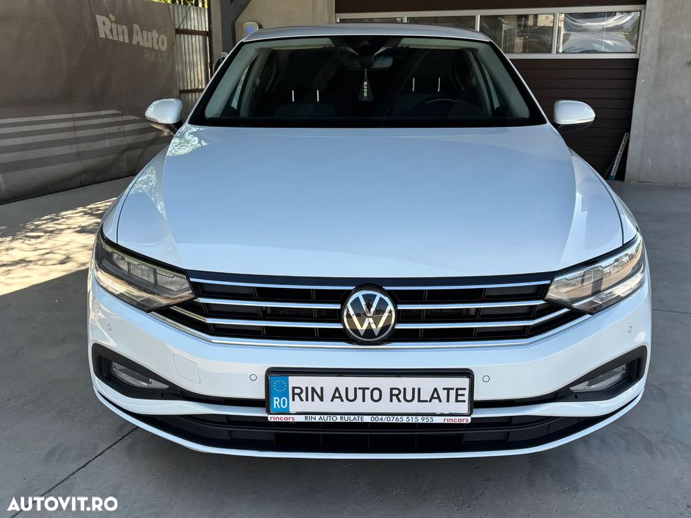 Volkswagen Passat 2.0 TDI DSG Comfortline - 3