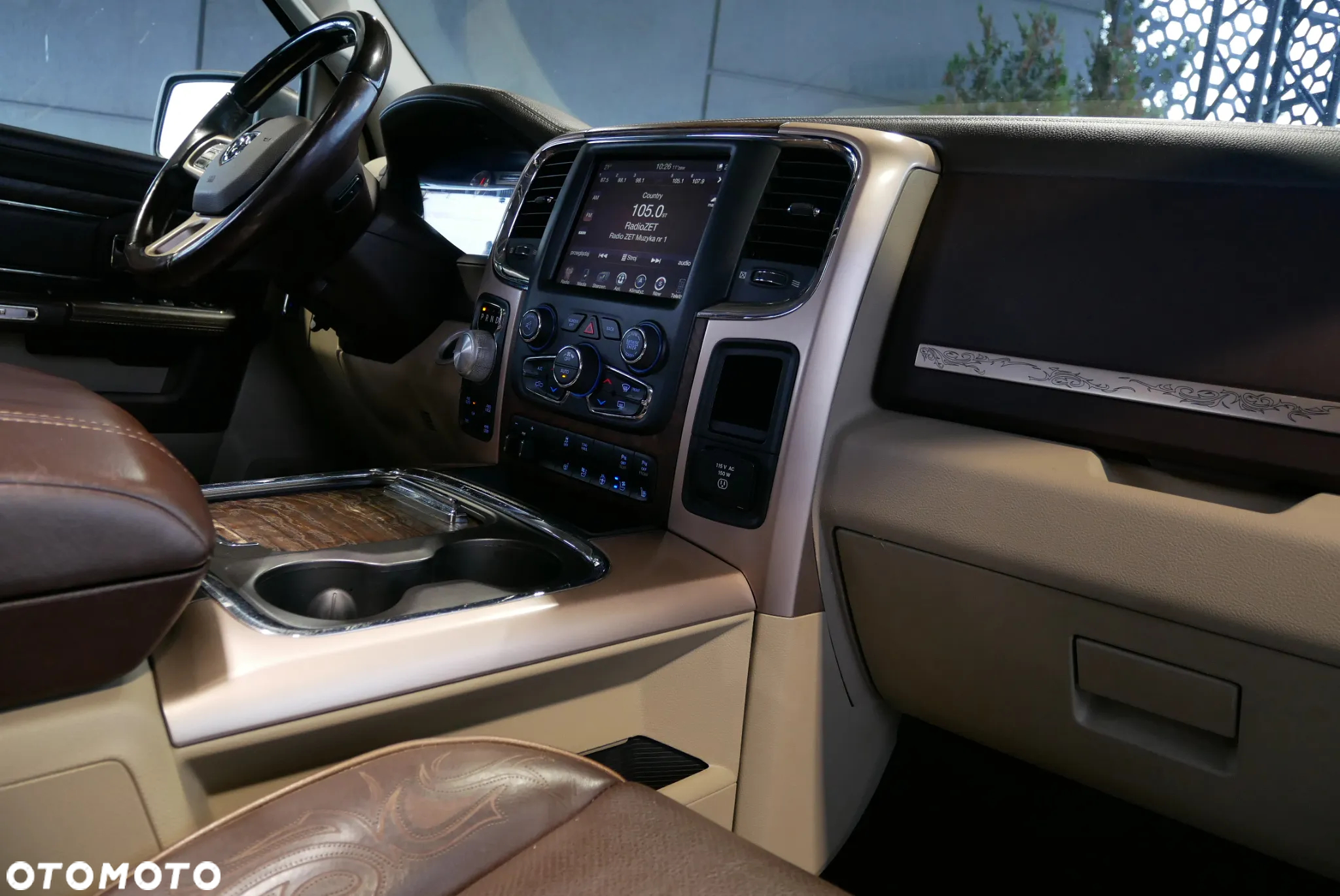 RAM 1500 5.7 Crew Cab Longhorn - 32