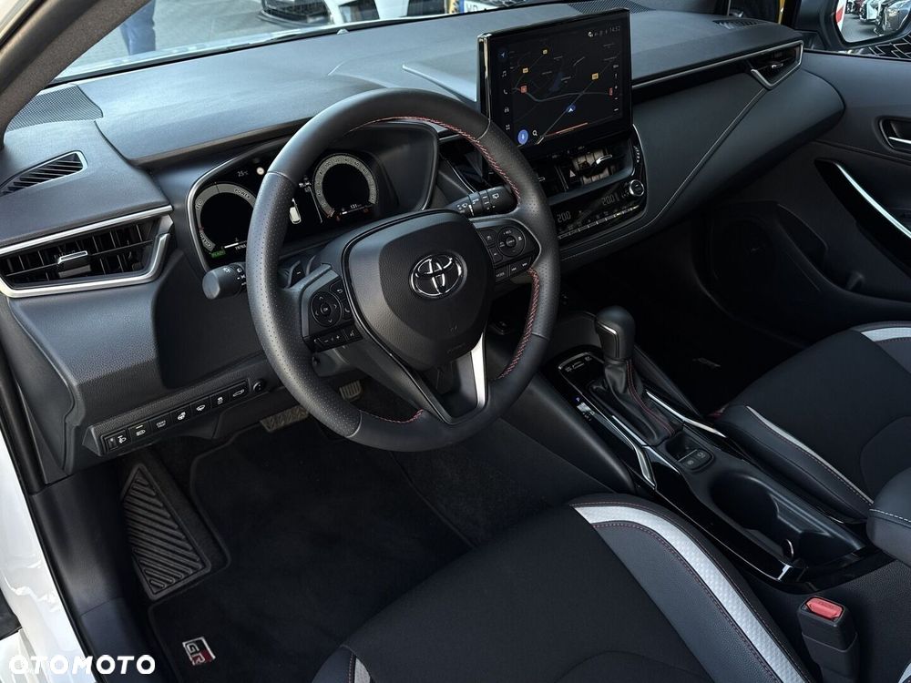 Toyota Corolla - 11