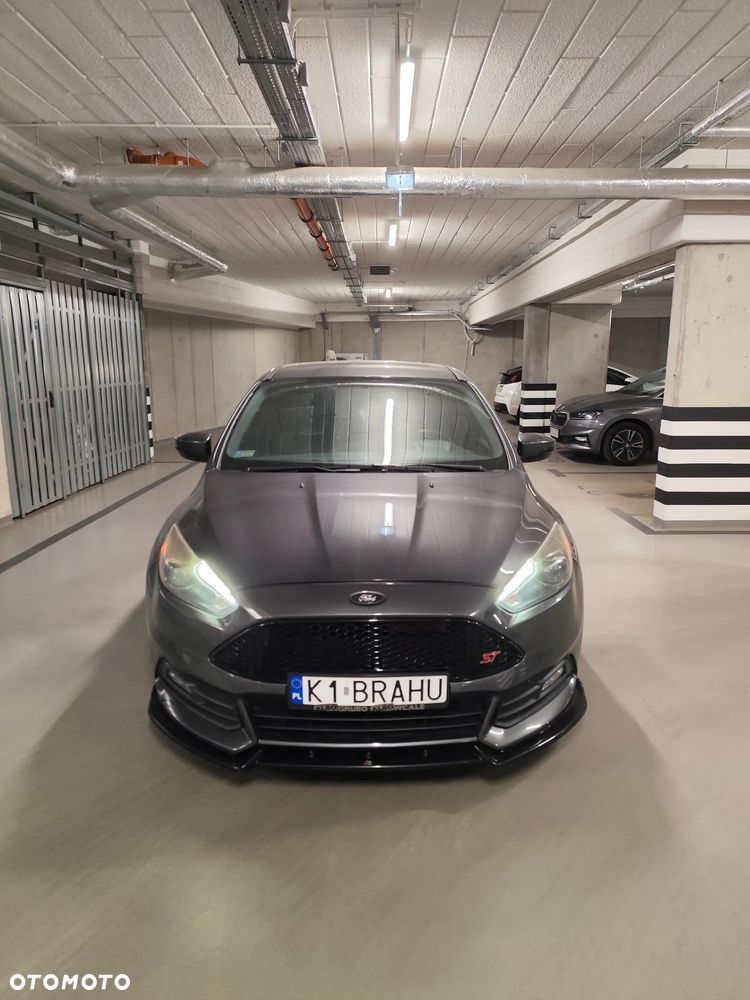Ford Focus 2.0 EcoBoost ST - 1