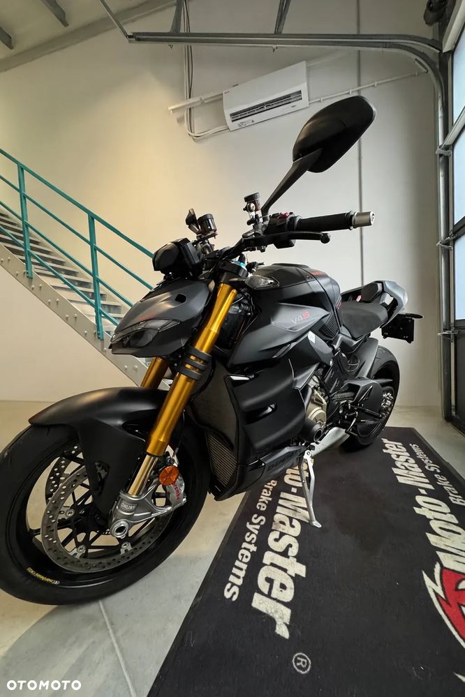 Ducati Streetfighter V4 - 2
