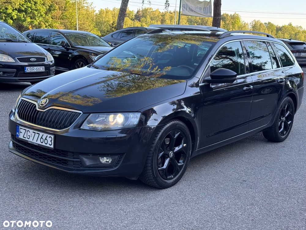 Skoda Octavia 2.0 TDI Elegance DSG - 6
