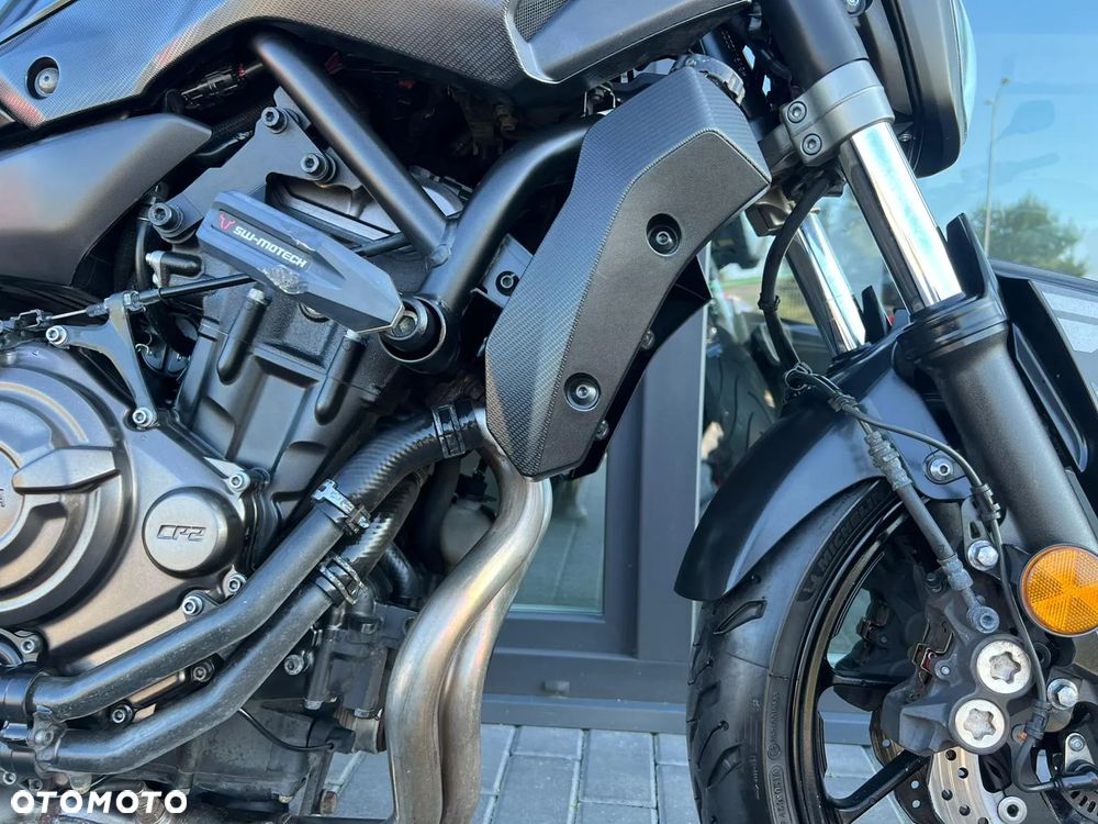 Yamaha MT - 19